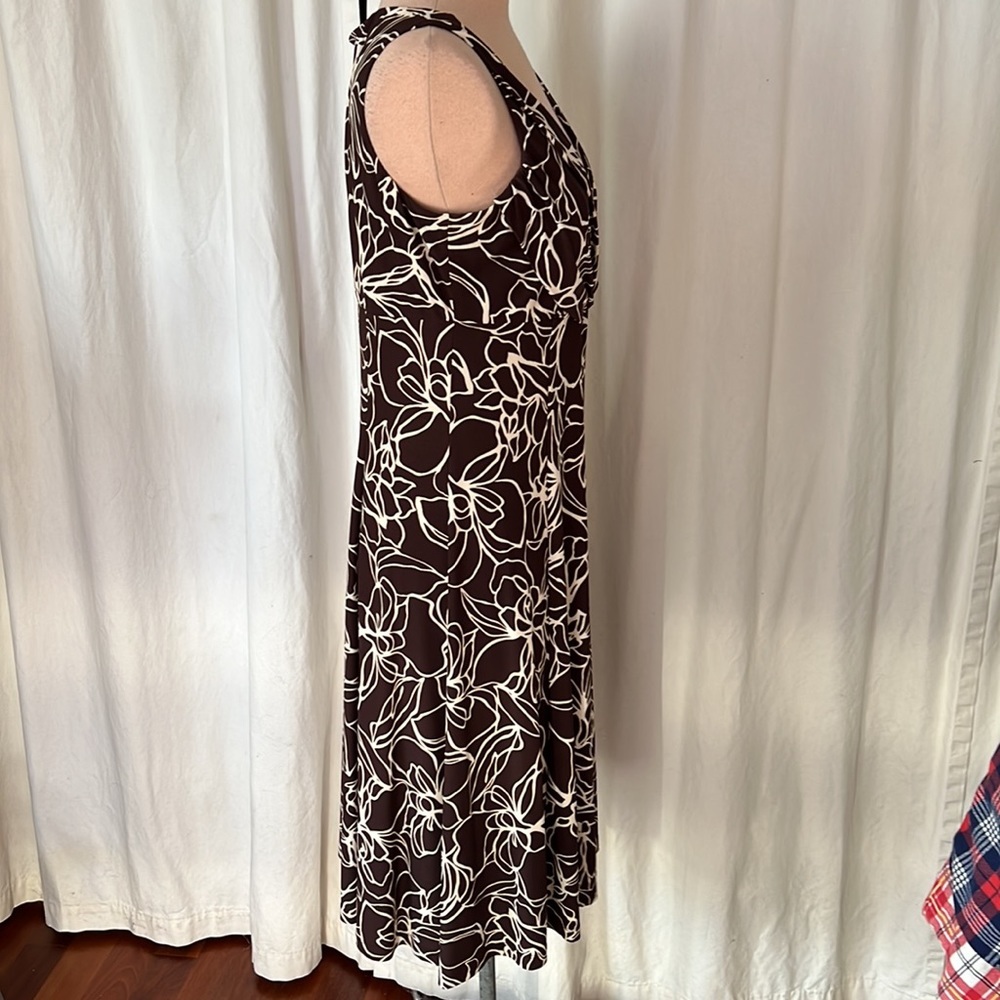 Jones west v neck flare midi dress sleeveless - Picture 5 of 7
